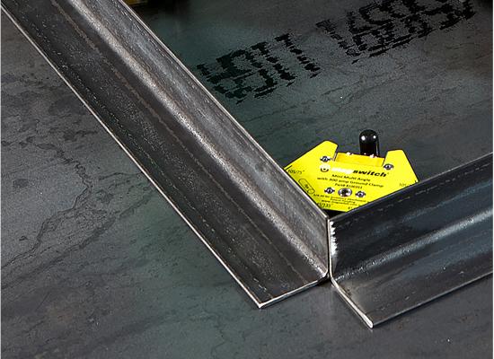 MAGSWITCH Multi Vinkel Svejsemagnet med 67 kg mag. holdekraft og 300 Amp Stelklemme (Sku 8100351)